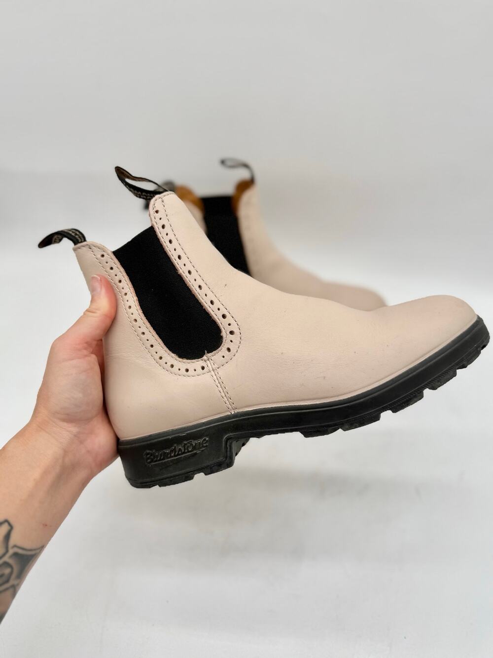 Blundstone Leather Chelsea High Top Boot Pearl White 2156 Women’s 8.5